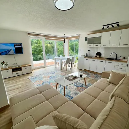 Rest House Hébergement de vacances