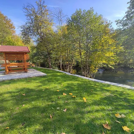 Hébergement de vacances Rest House