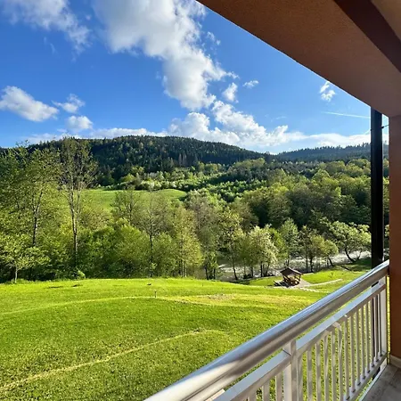 Rest House Dom wakacyjny *