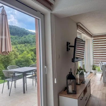 Rest House Dom wakacyjny *