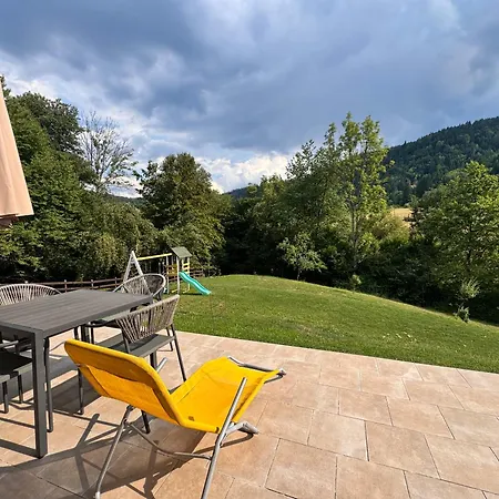 Rest House Hébergement de vacances *