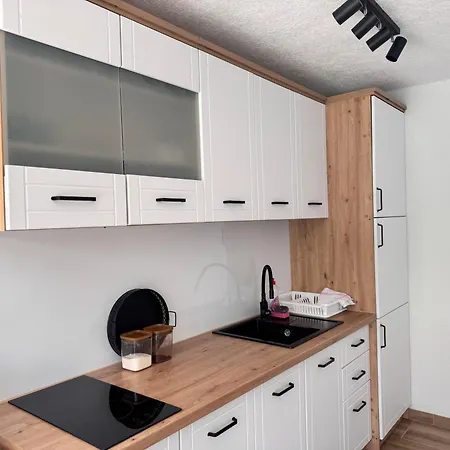 Rest House Dom wakacyjny *